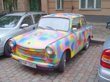 http://www.zafiris.net/images/Berlin2004/1423HappyBerlinCar.jpg